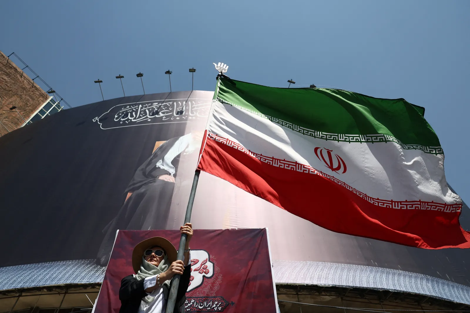 Iran says won’t meet with US envoys, clouds prospects for peace deal