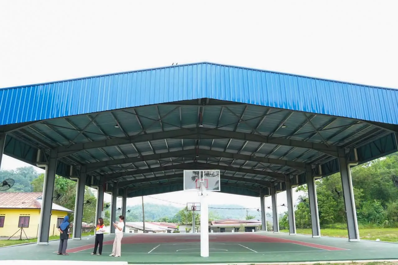 吉粦南柏达迈有盖篮球场启用 居民添舒适运动空间