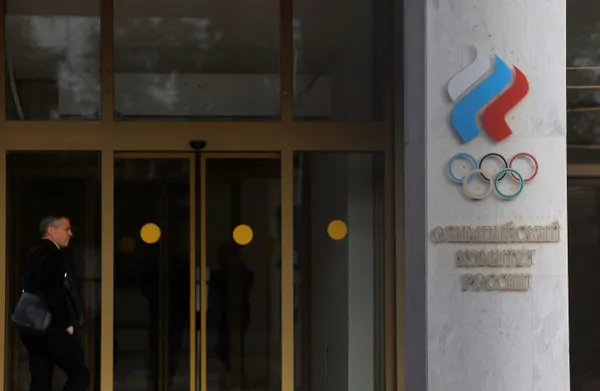 IOC lifts Russia suspension, athletes to return to international competitions