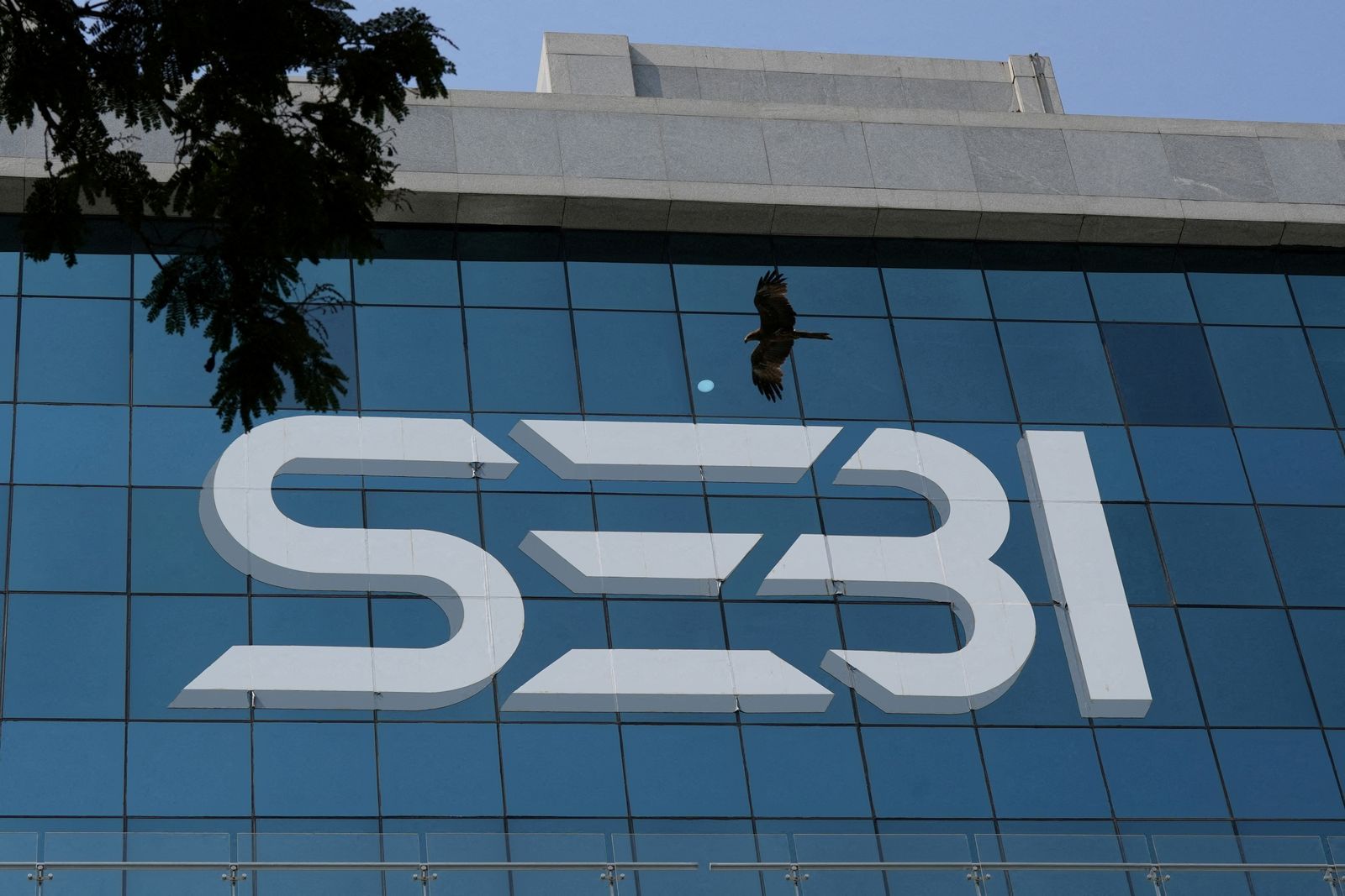 India warns of 'boss scam', a cyber fraud targeting top executives