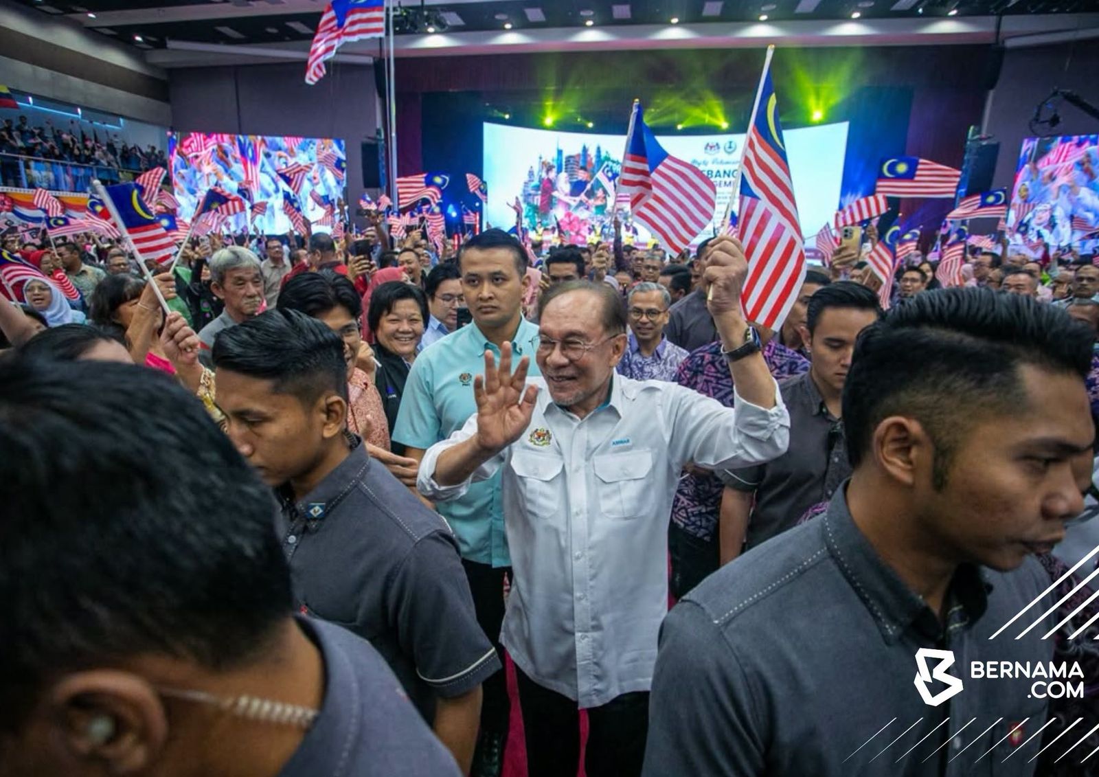 Anwar seru generasi muda hayati sejarah, hargai kemerdekaan