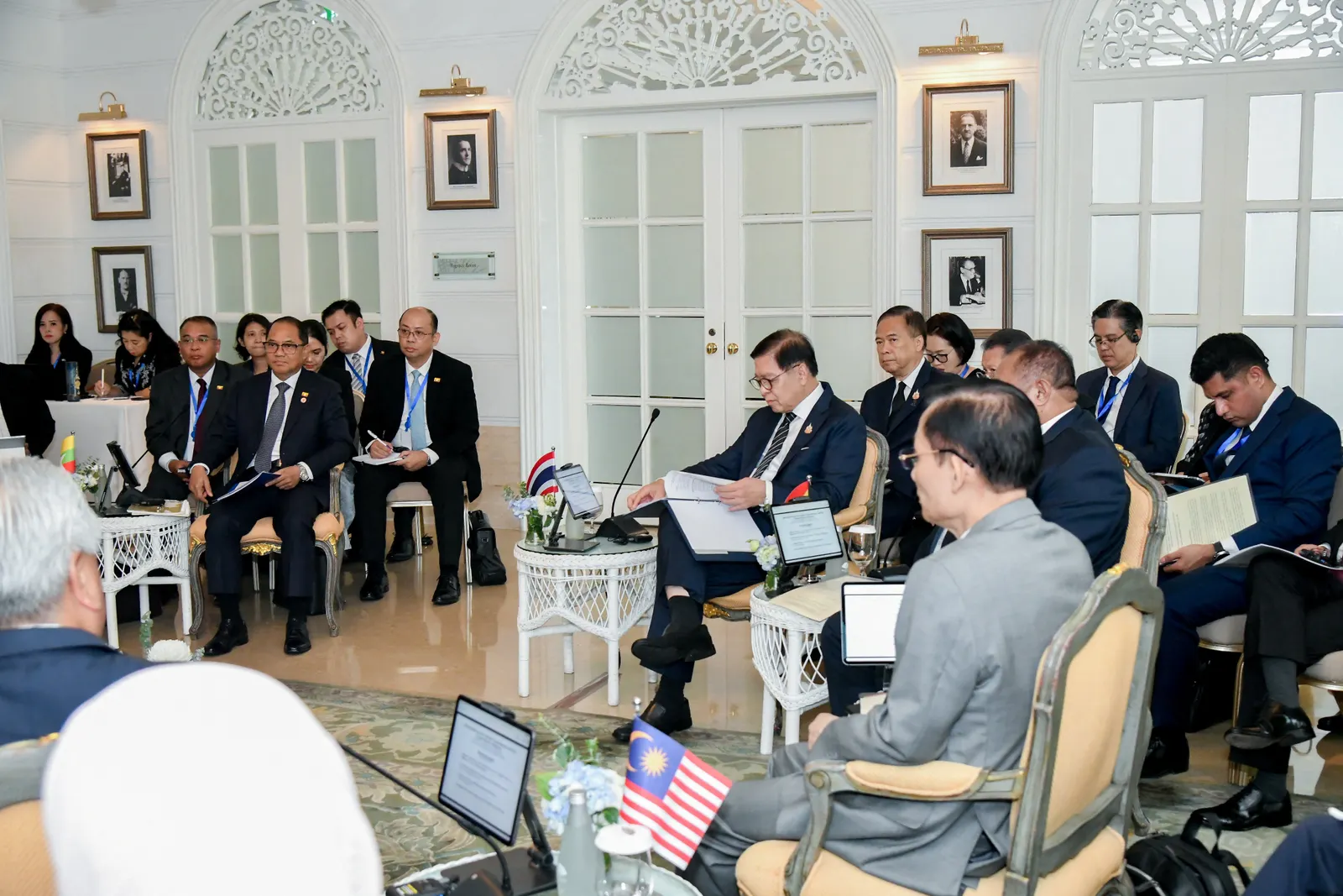 ASEAN envoy meets Myanmar opposition groups in Thailand