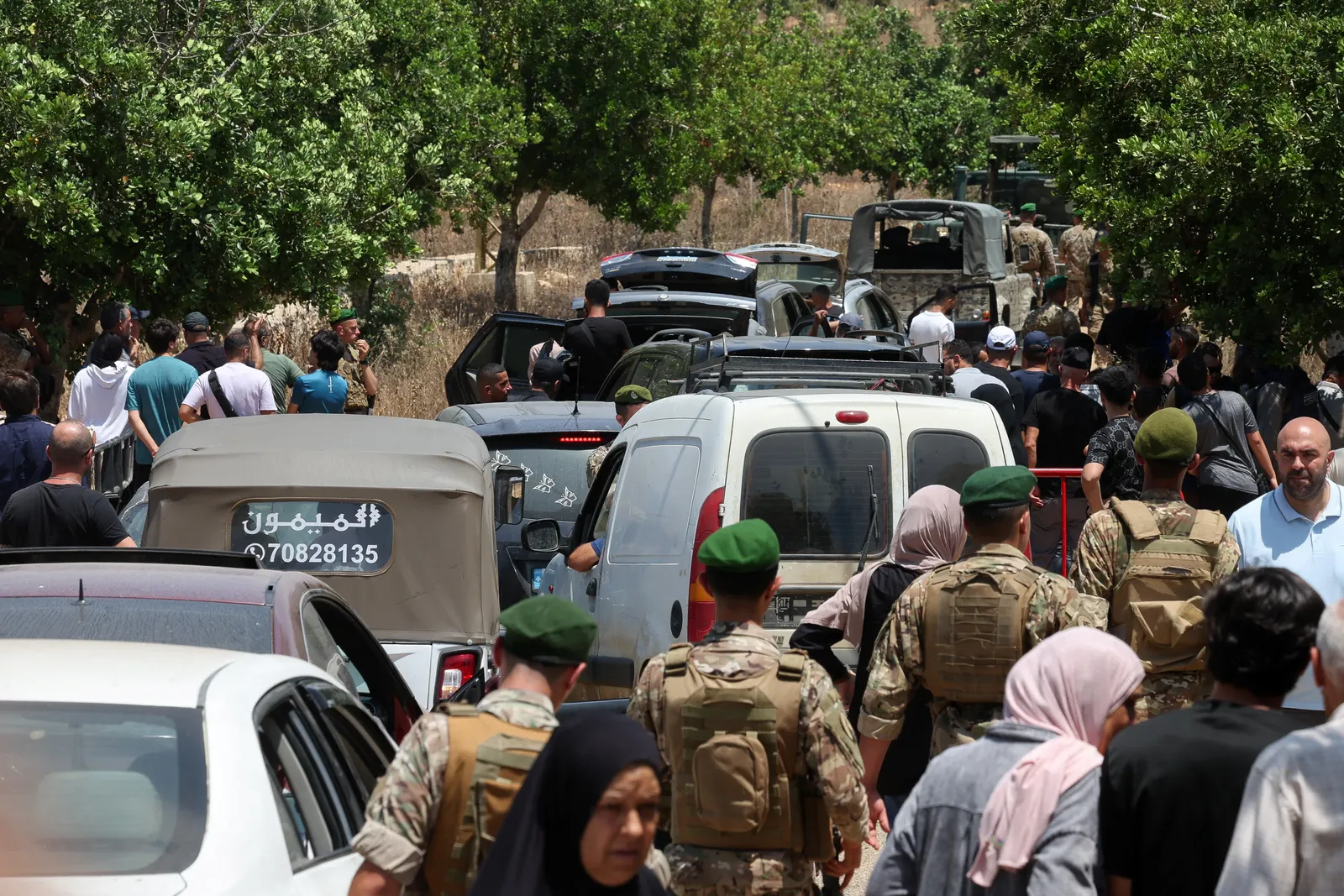 Residents enter shattered south Lebanon town after Israeli withdrawal