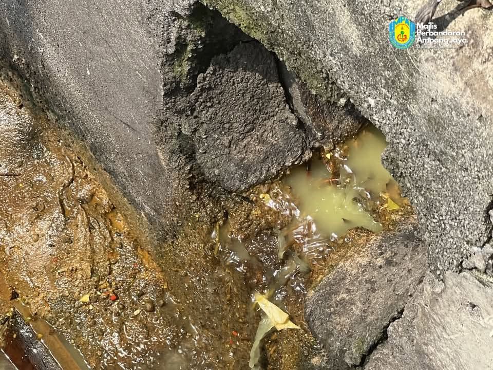 MPAJ arah premis makanan pasang perangkap minyak segera