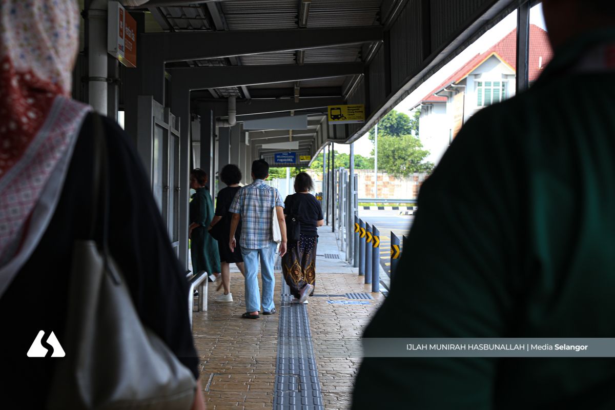 LRT3 makes daily travel easier as commuters enjoy faster journeys