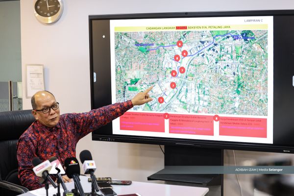 Kolam takungan teknologi Jerman atasi banjir di Medan Selera 223