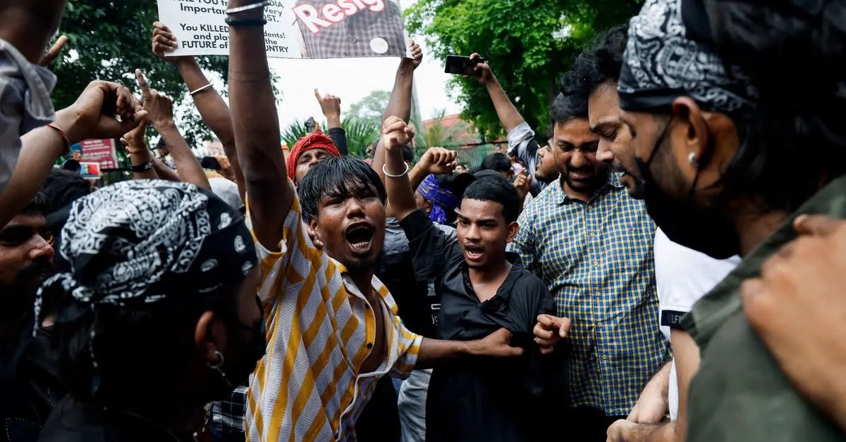 Menteri pendidikan India letak jawatan susulan protes belia