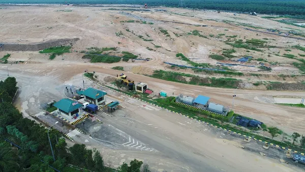 Kesesakan lori di tapak pelupusan Jeram sementara, operasi diperkemas