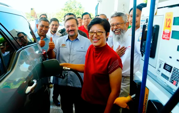 Nearly 200,000 pick-up, jeep owners get extra BUDI Diesel quota