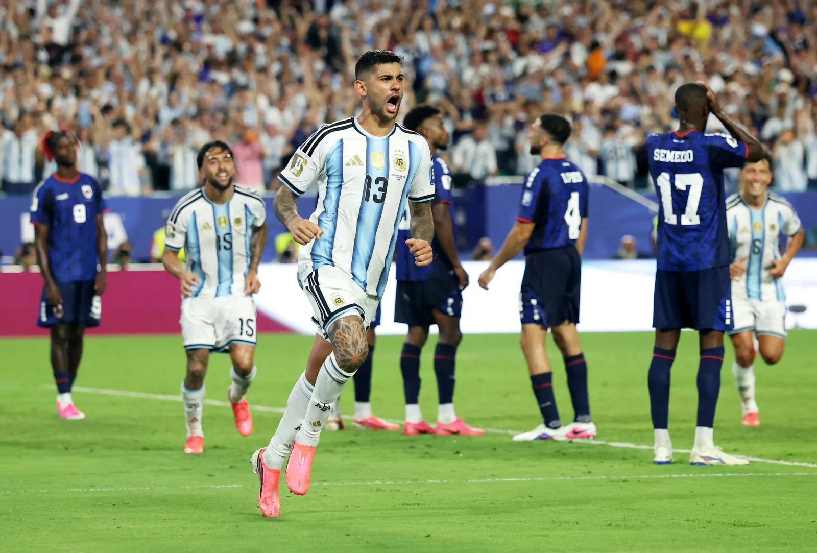 Argentina edge Cape Verde out of last 16 with extra-time own goal