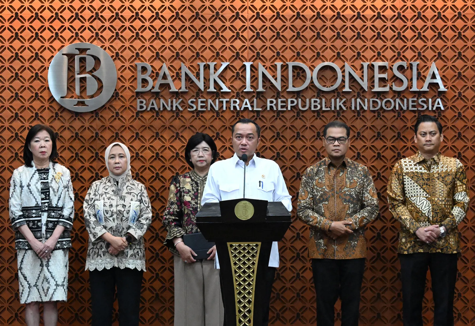 Indonesia's process to find 'fit and proper' central bank chief