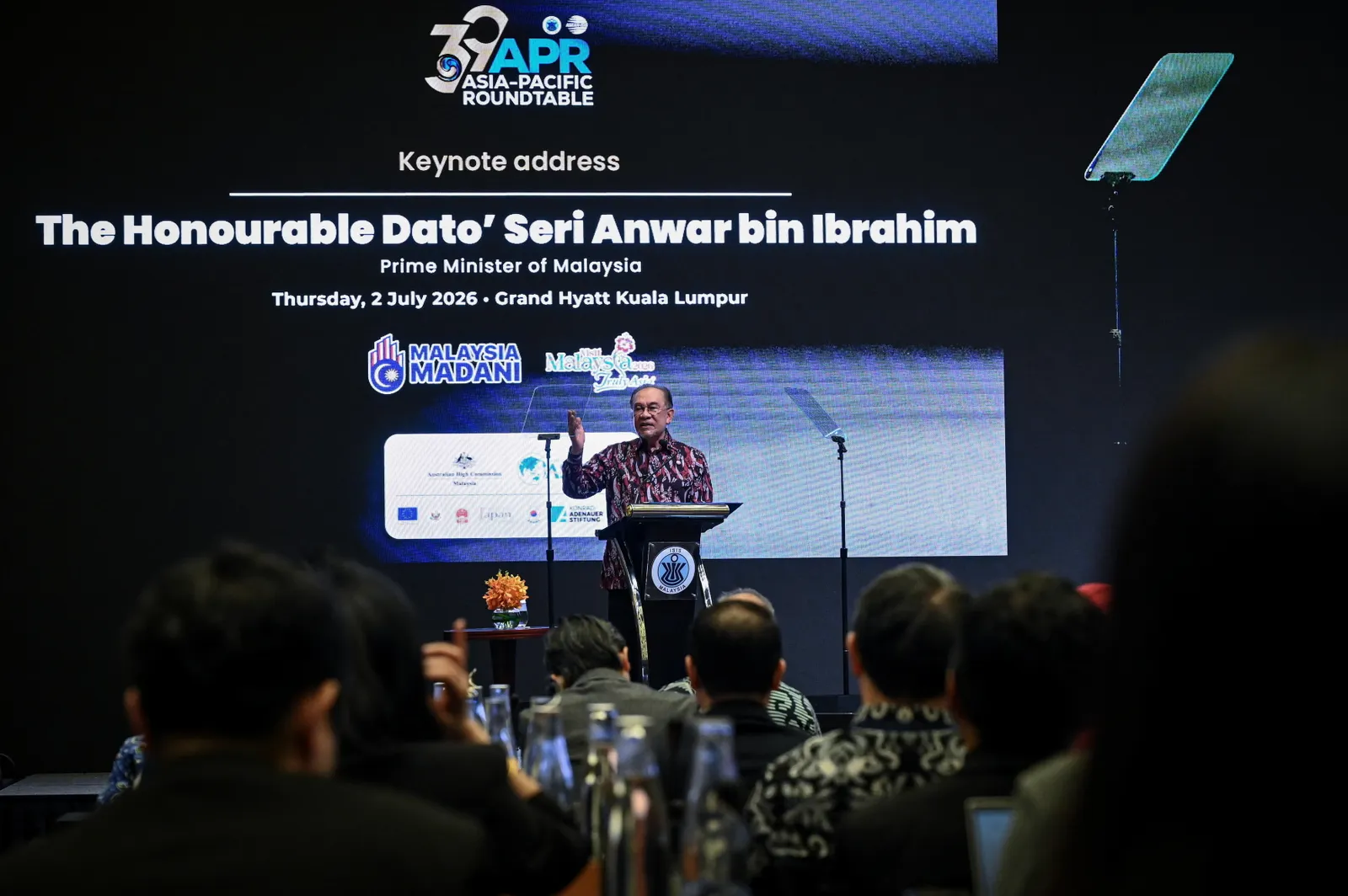 PM rejects conflict narrative in South China Sea, calls for dialogue