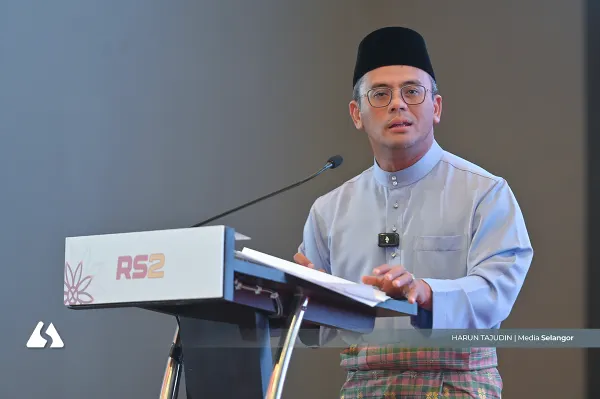 Monday a normal workday, SUKMA occasional holiday poster fake — MB