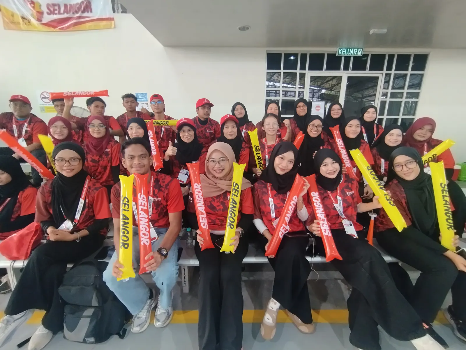SUKMA volunteers turn up the volume for our athletes