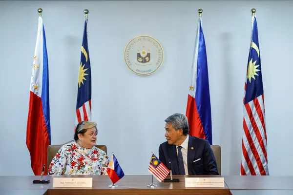Malaysia, Philippines strengthen security cooperation to curb cross-border crime