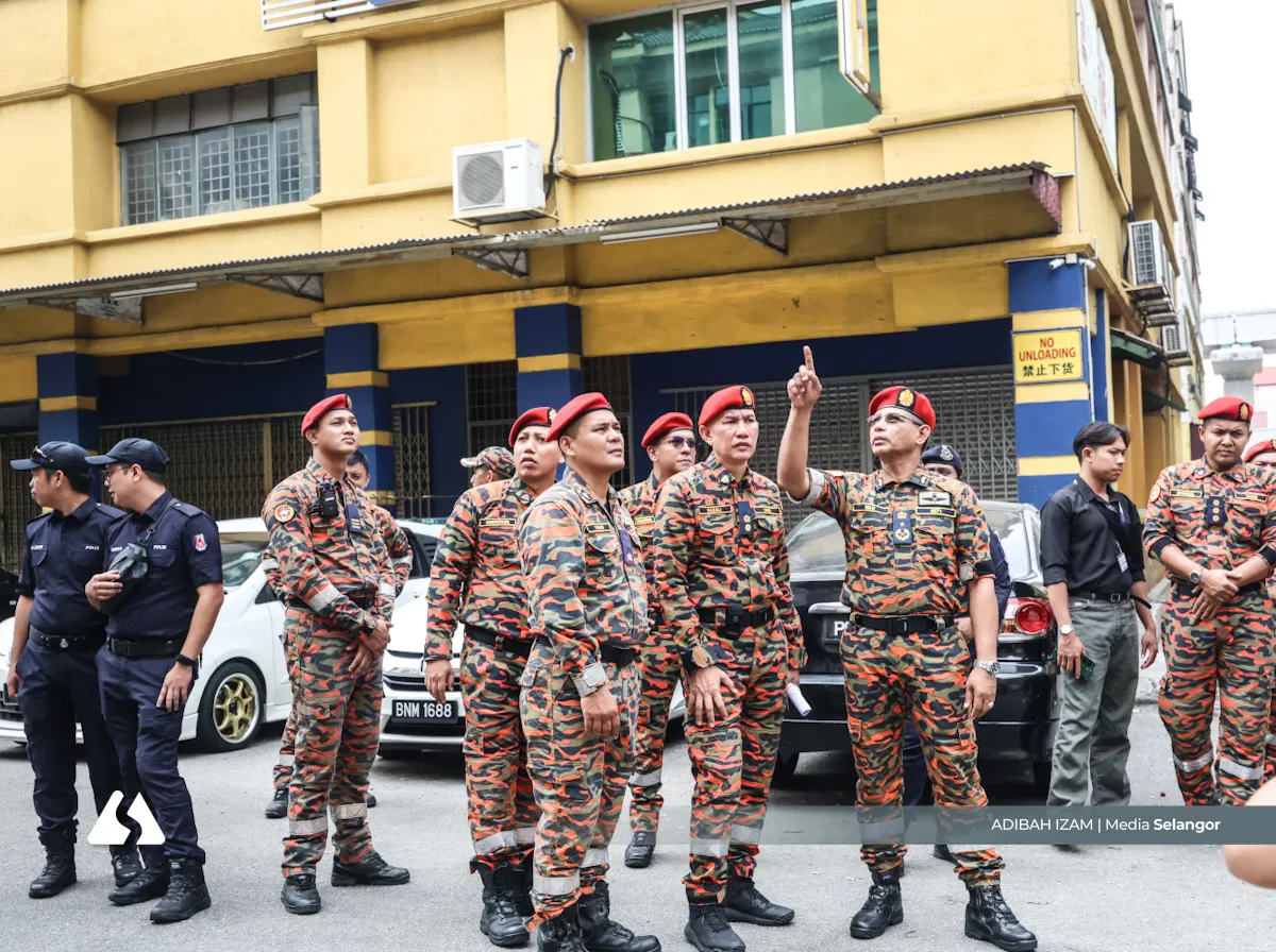 Op Sarang Burung: Selangor Fire Dept raids crowded illegal rental rooms