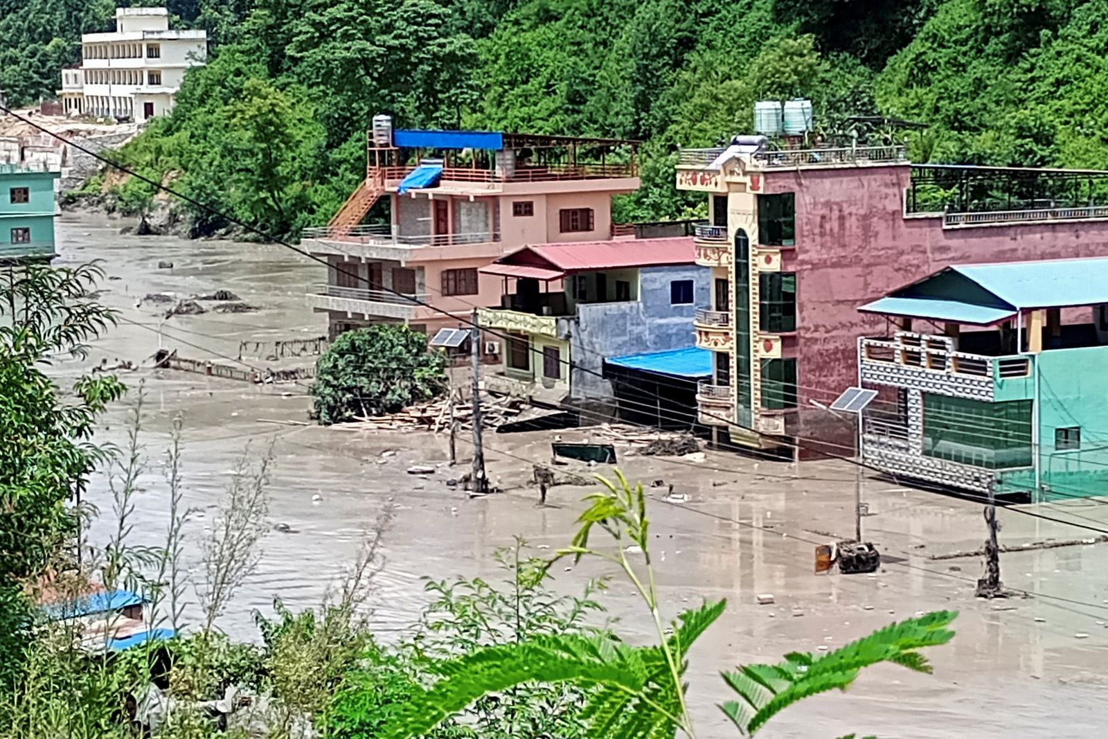 Eleven Malaysians out of contact after Nepal floods