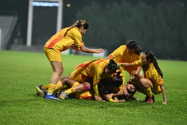 Bola sepak wanita SUKMA: Selangor juara kumpulan A, mara separuh akhir