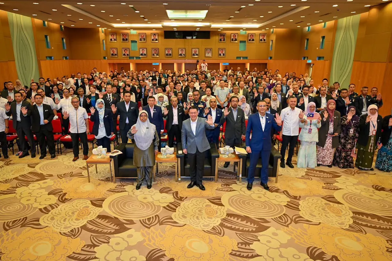 350人参与2027财案咨询会 房政部聚焦绿色发展与民生