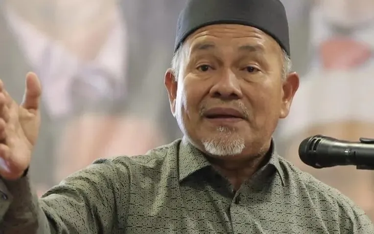 Anwar sues PAS deputy president Tuan Ibrahim for defamation