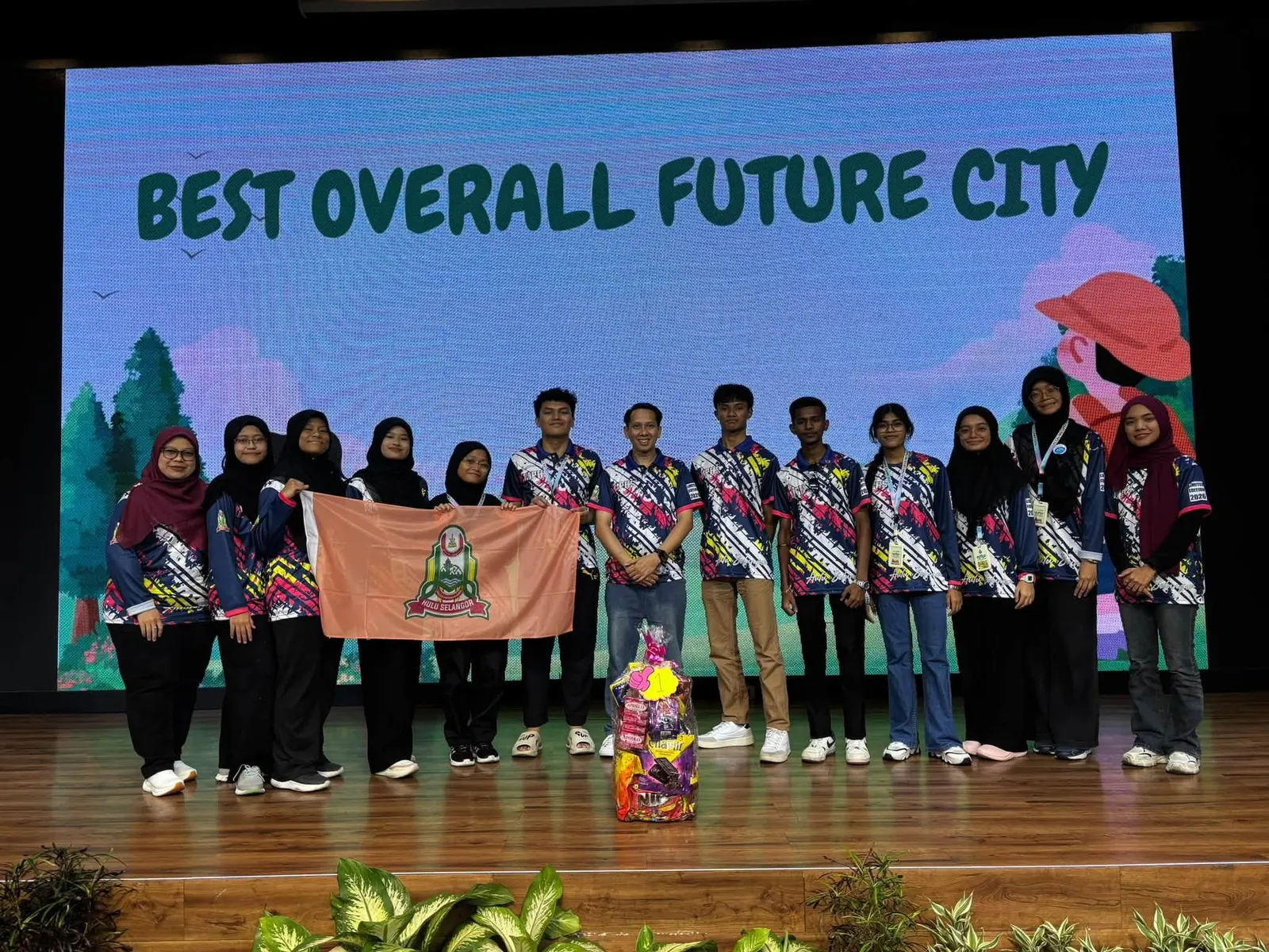 Konsep 'Green City' 10 pelajar Hulu Selangor juara Best Overall Future City 