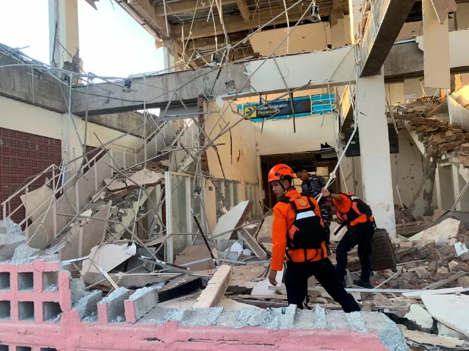 Angka korban gempa bumi di Flores meningkat kepada 47 orang