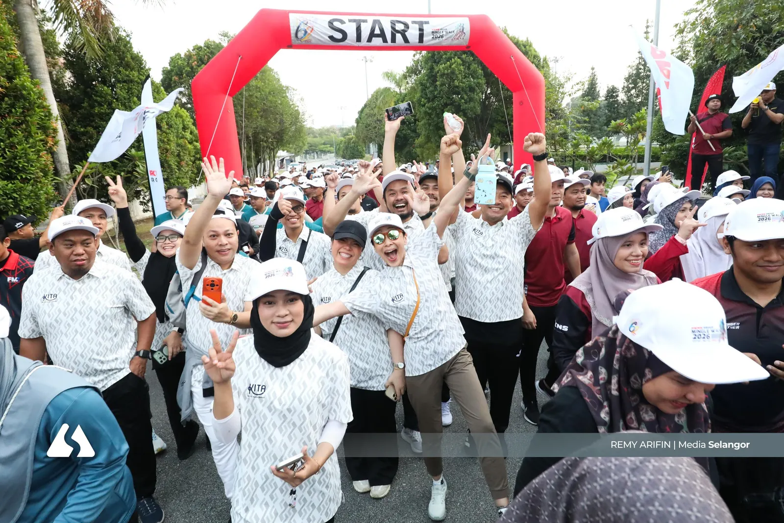 PKNS Group Mingle Walk satukan warga kerja, sempena ulang tahun Ke-62