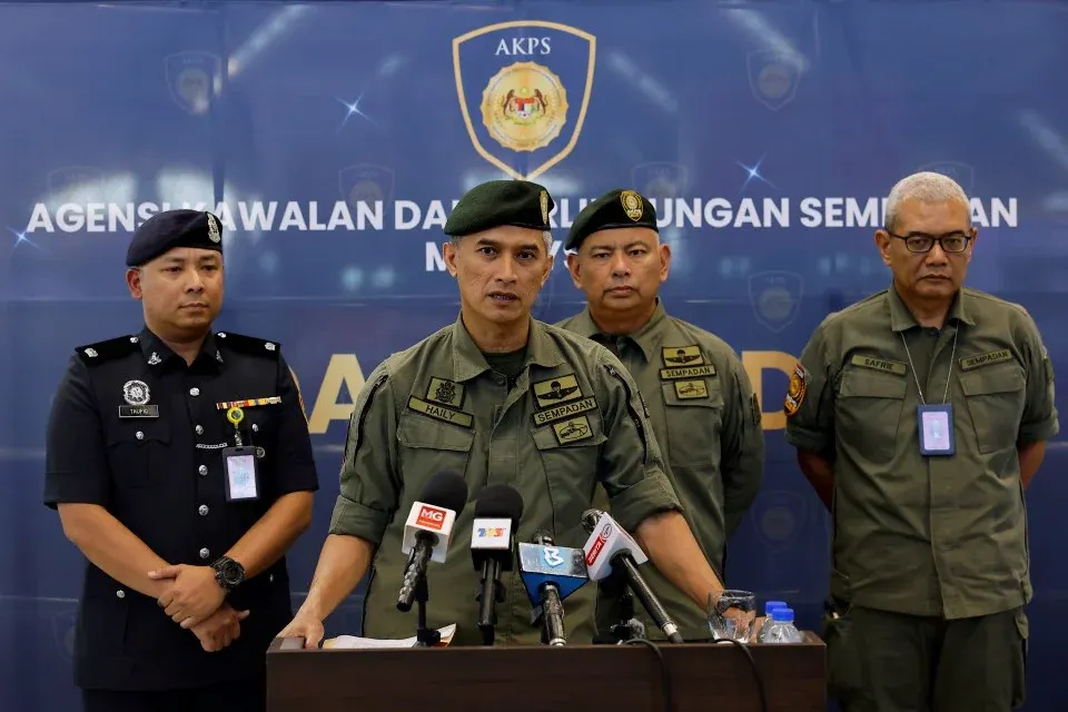 Prosedur pemeriksaan juruterbang, kru penerbangan ditambah baik