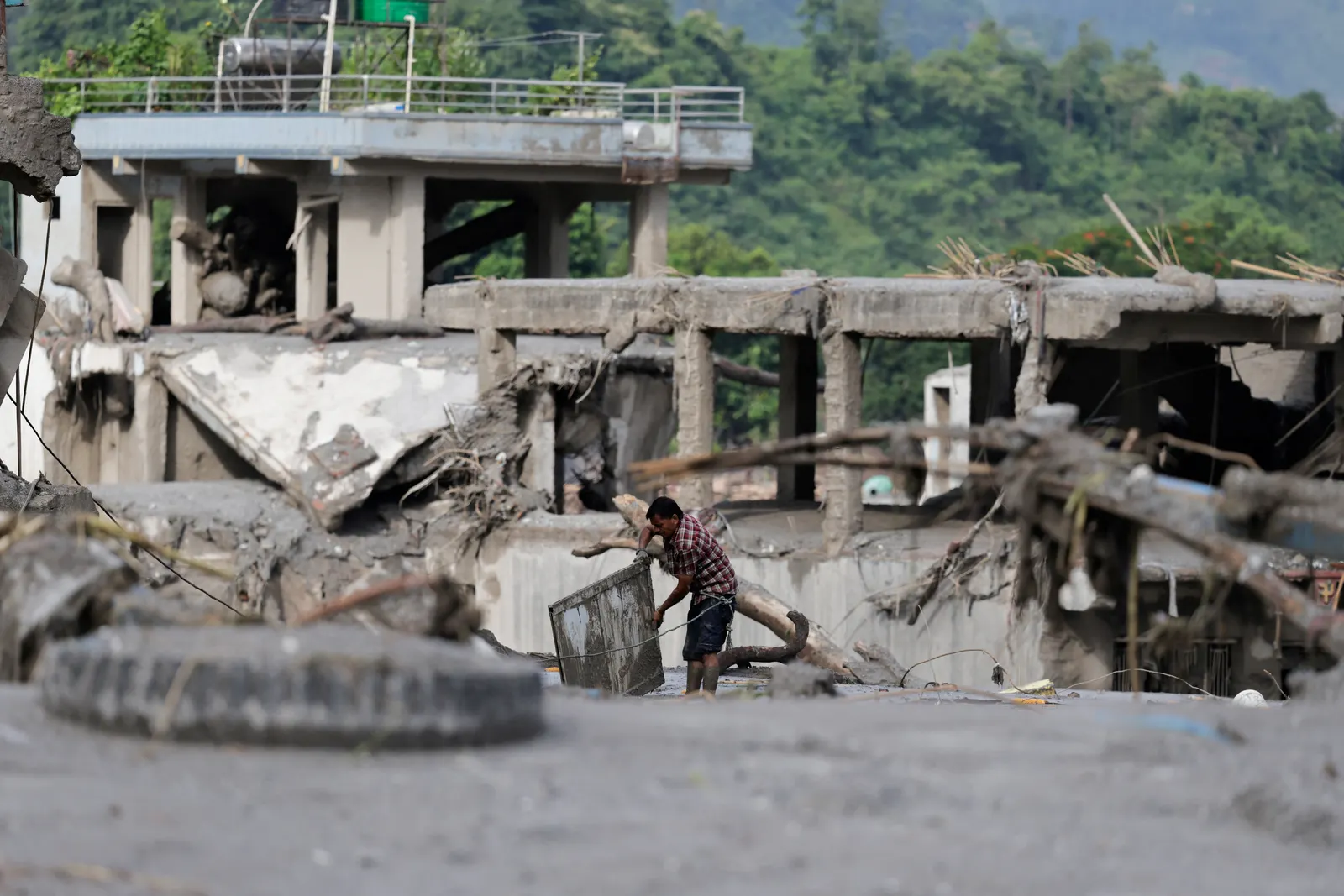 Nepal, China warn of fresh flood risks with lakes threatening to burst