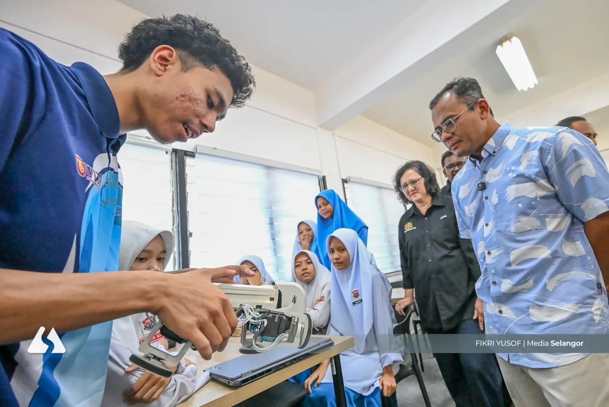 MB: Upgrading computer labs, resource centres enhances students’ tech skills