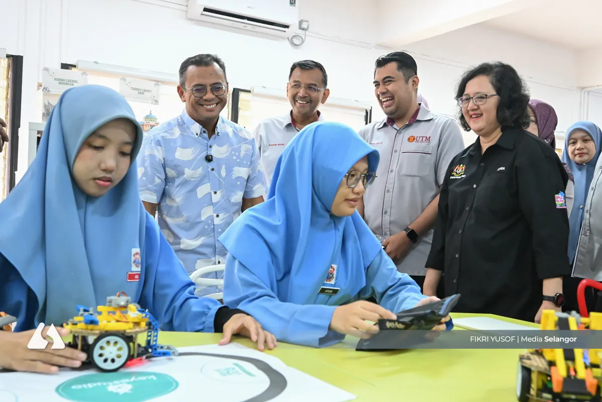 MB: Upgrading computer labs, resource centres enhances students’ tech skills