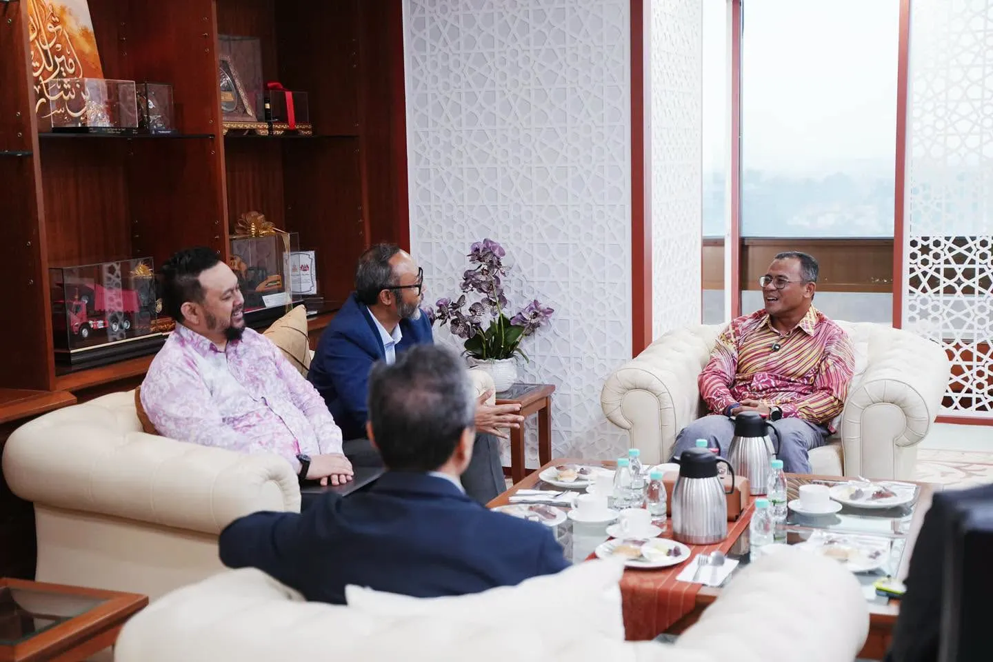 Selangor teroka nanoteknologi pacu industri bateri, hidrogen