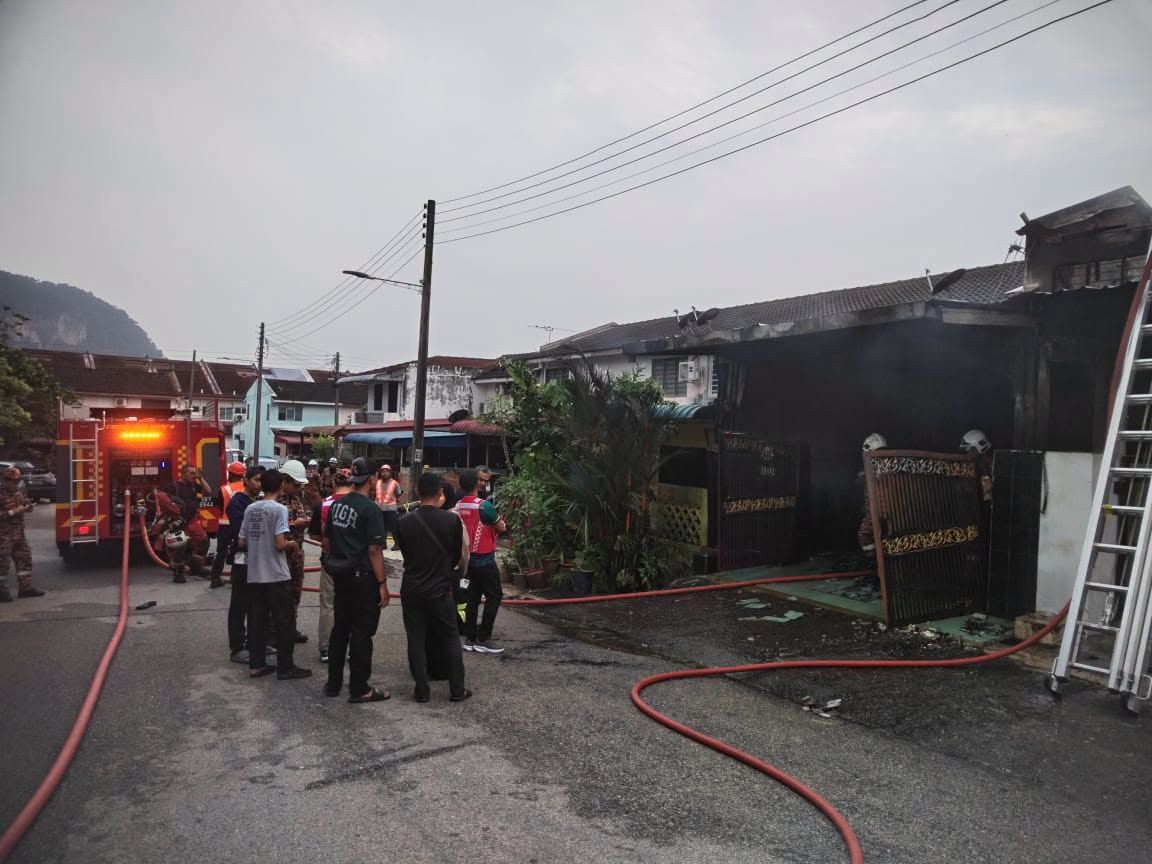 PM channels RM5,000 in initial aid to Tambun fire victims