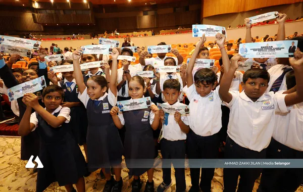 Subsidi bas sekolah: Selangor belanja RM1.2 juta bantu 3,452 murid SJKT