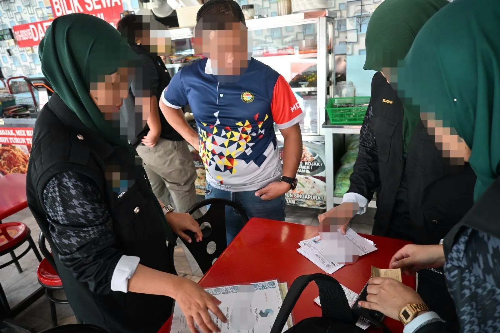 Operasi Bersih: Dua premis makanan di Sungai Besar ditutup