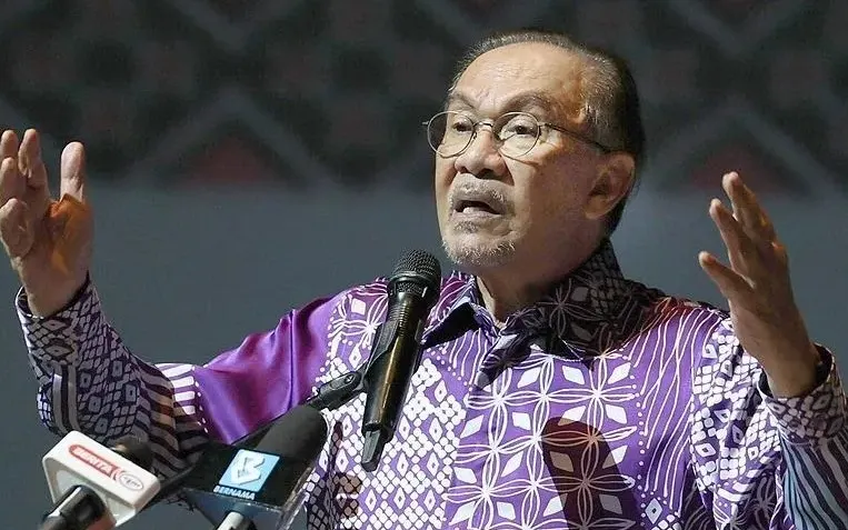 Royal system will fail if rulers changed at whim — Anwar