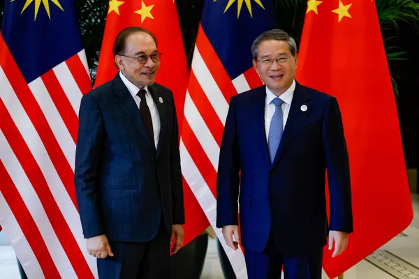 Anwar, Li Qiang open new era of Malaysia-China strategic relations