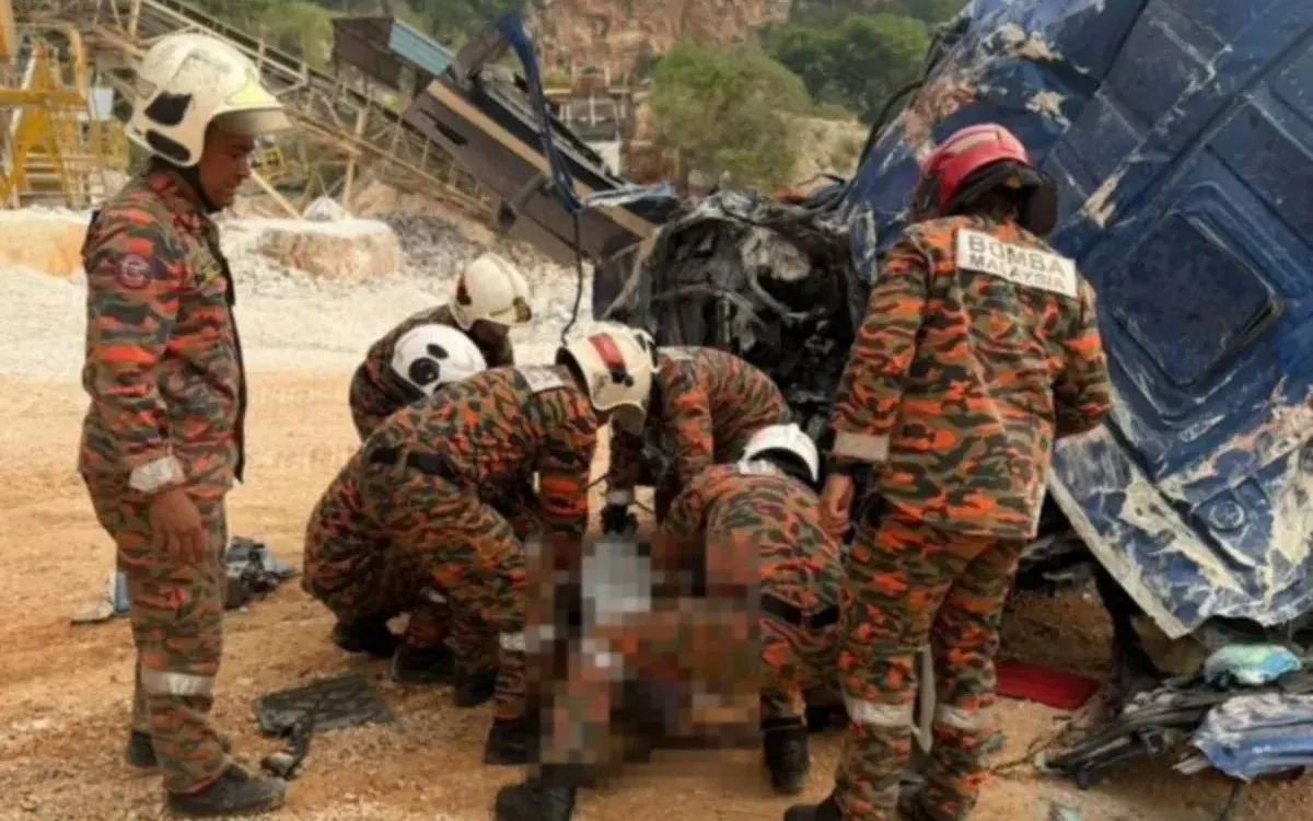 Pemandu lori maut dihempap batu kuari