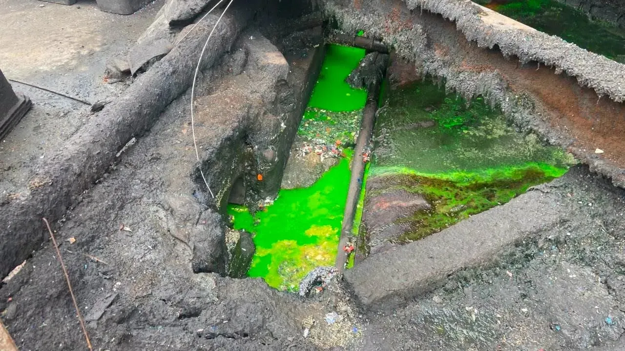 Kilang sekerap plastik disyaki punca pencemaran air Telok Gong Klang
