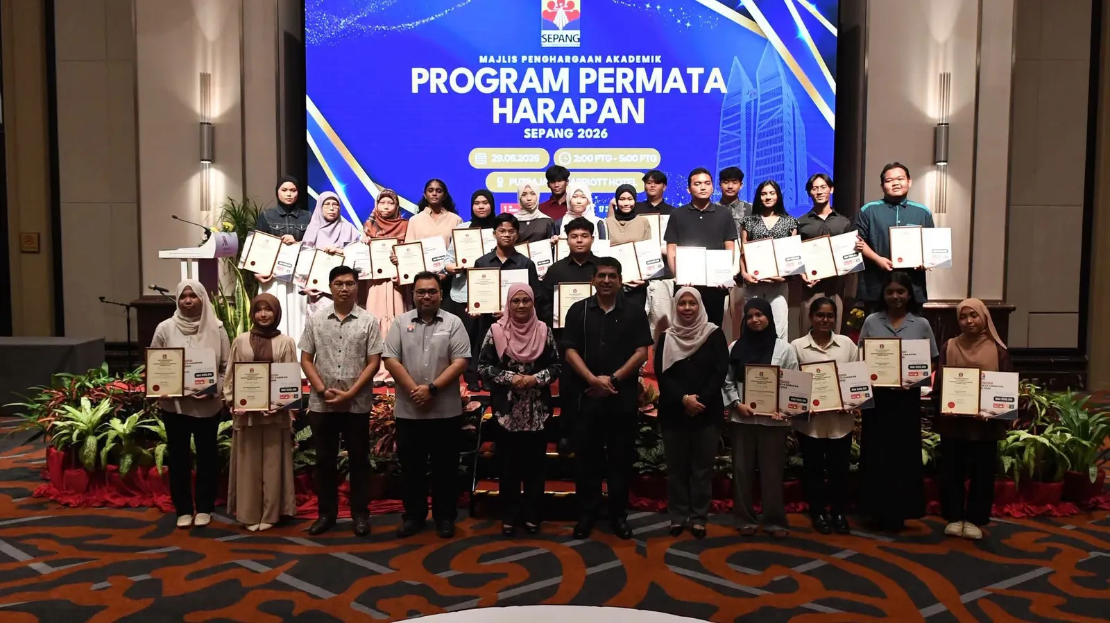 MPSepang beri penghargaan kepada 27 pelajar cemerlang SPM