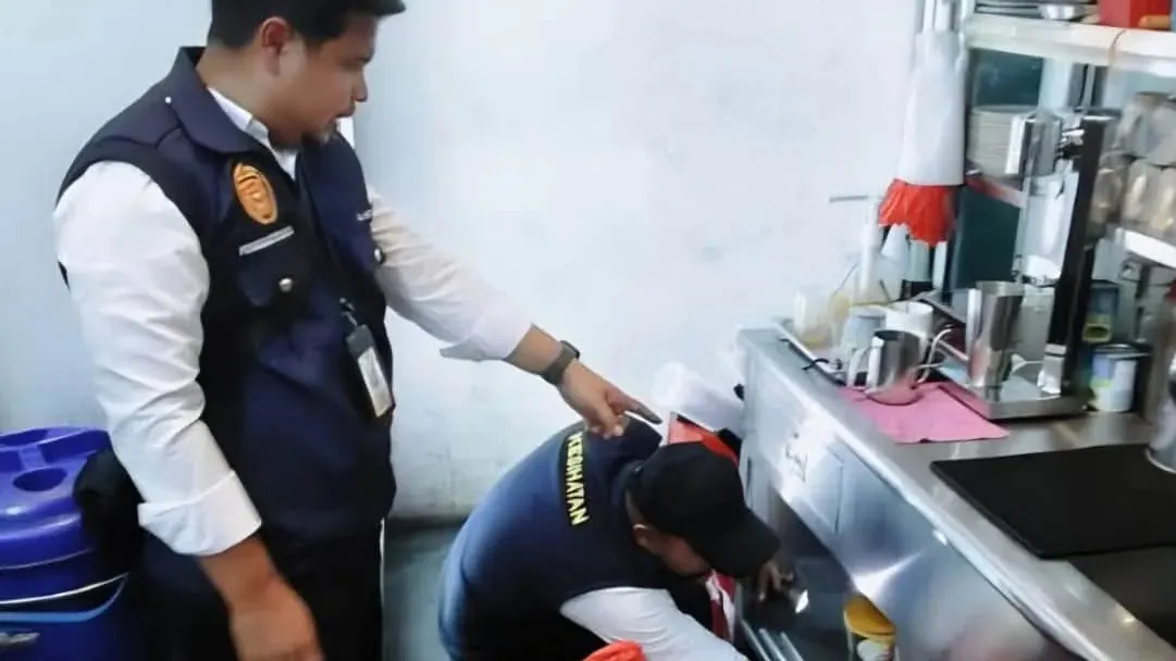 Najis lipas, tikus ditemui di dapur, tiga restoran di Klang ditutup