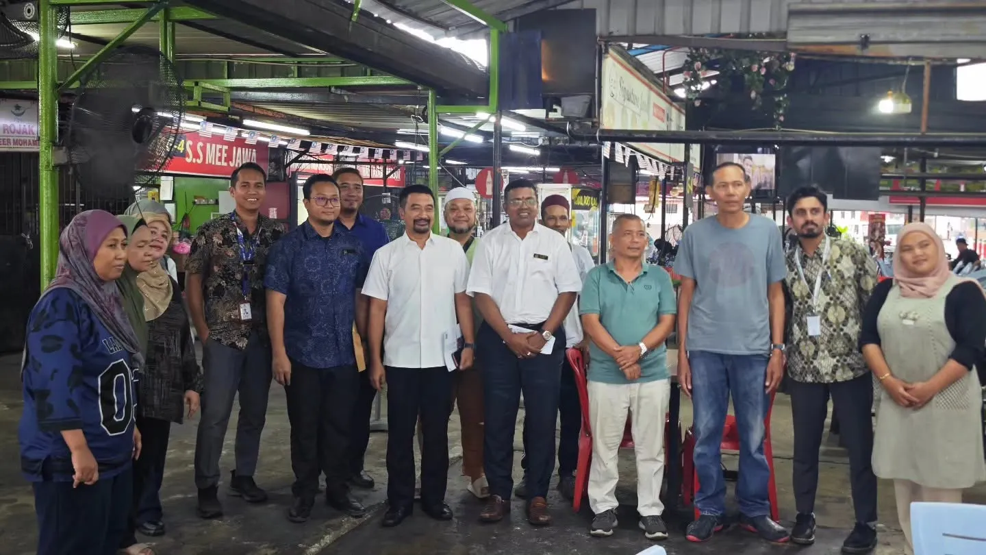 Naik taraf gerai Jalan Acheh teliti keperluan peniaga