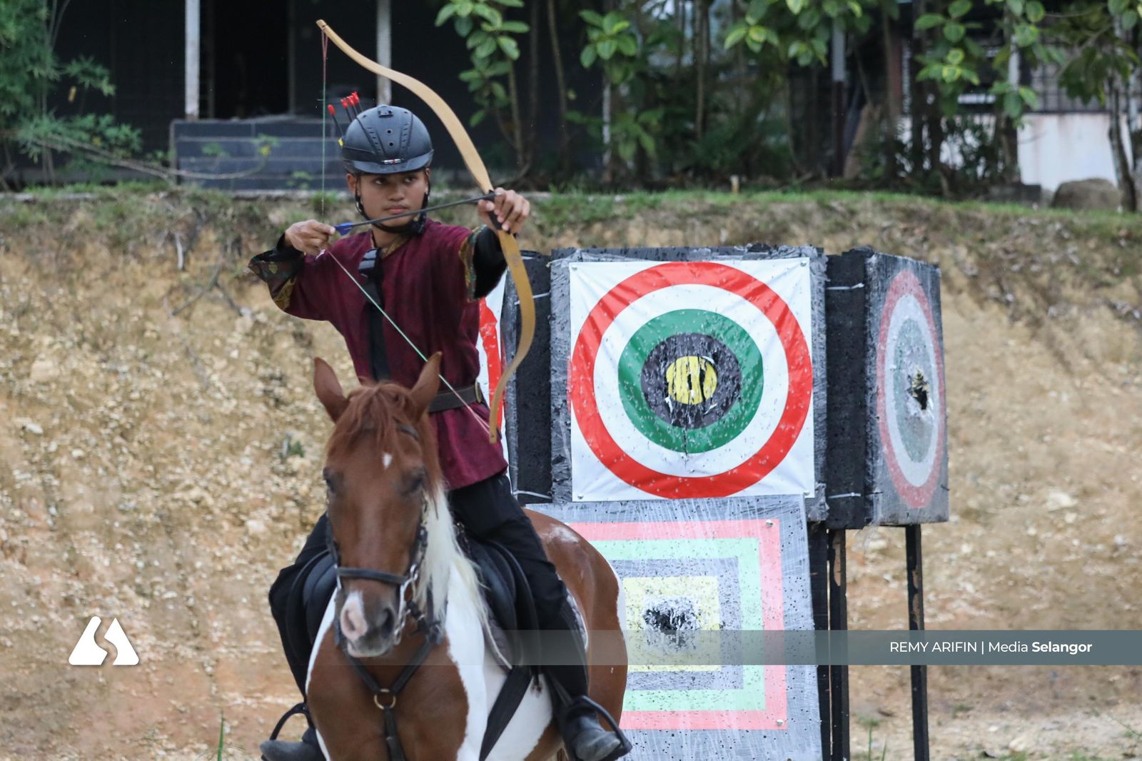 One arrow at a time: A horseback archer’s dreams of world glory