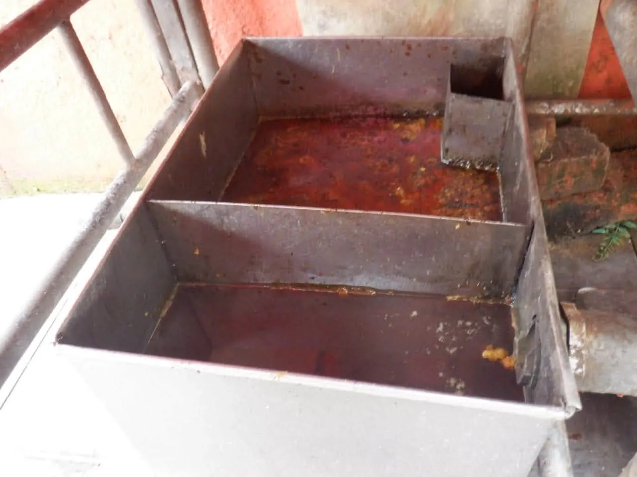 Tiga premis makanan di Sepang diarah tutup 14 hari