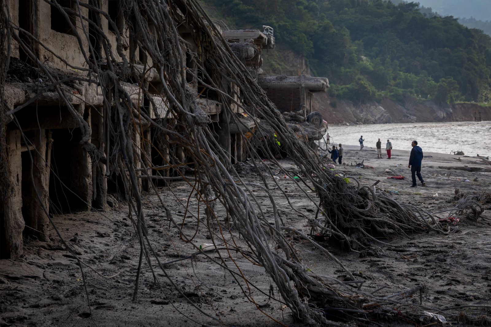 Nepal halts search after fatal flood to focus on rehabilitation