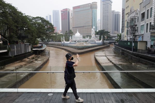 Malaysia's economic growth eases to 5.3 per cent in Q3