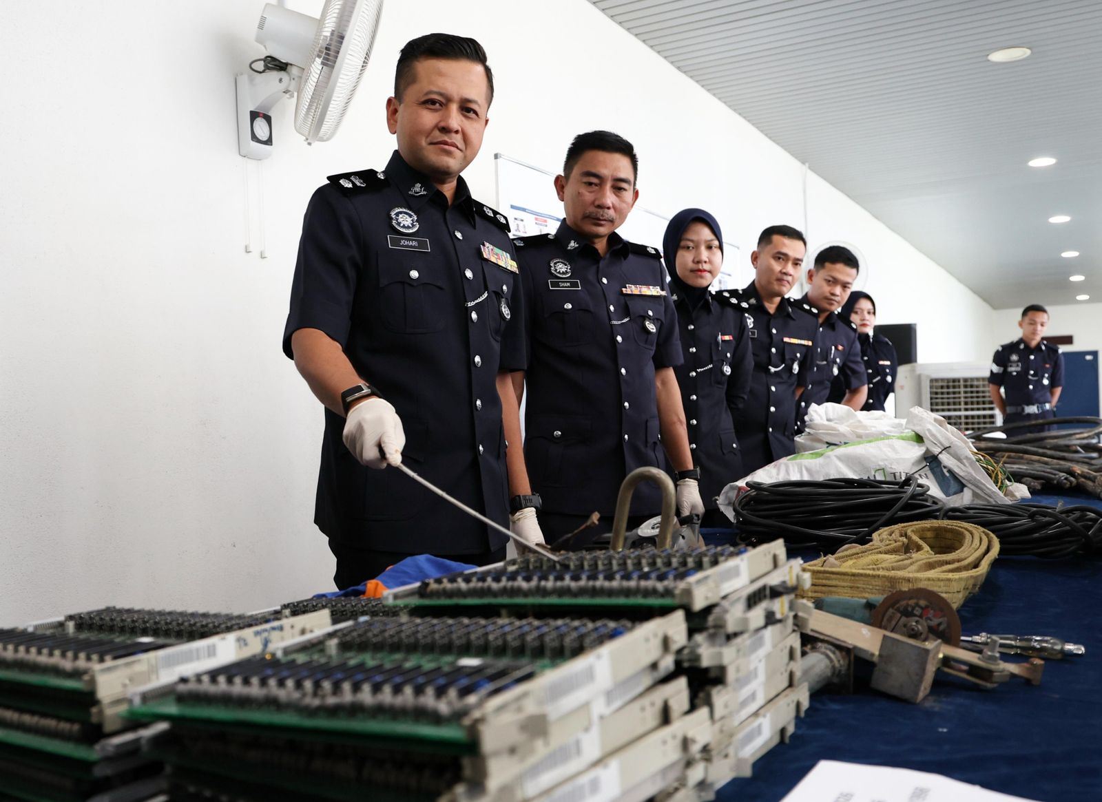 Police smash seven cable theft syndicates in Nilai, losses worth RM4.5m