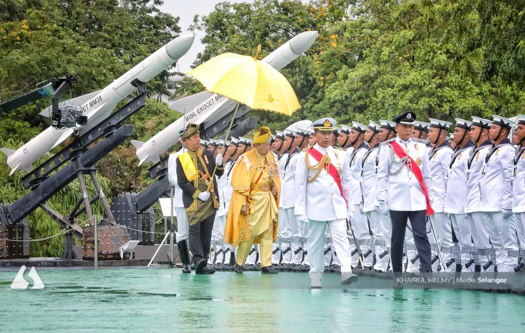 Enam individu terima darjah kebesaran sempena Jubli Perak Sultan Selangor