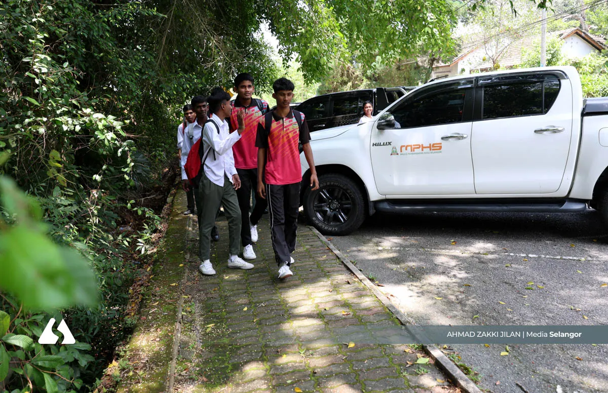 Safer walks to school with RM500,000 Kuala Kubu Bharu upgrade