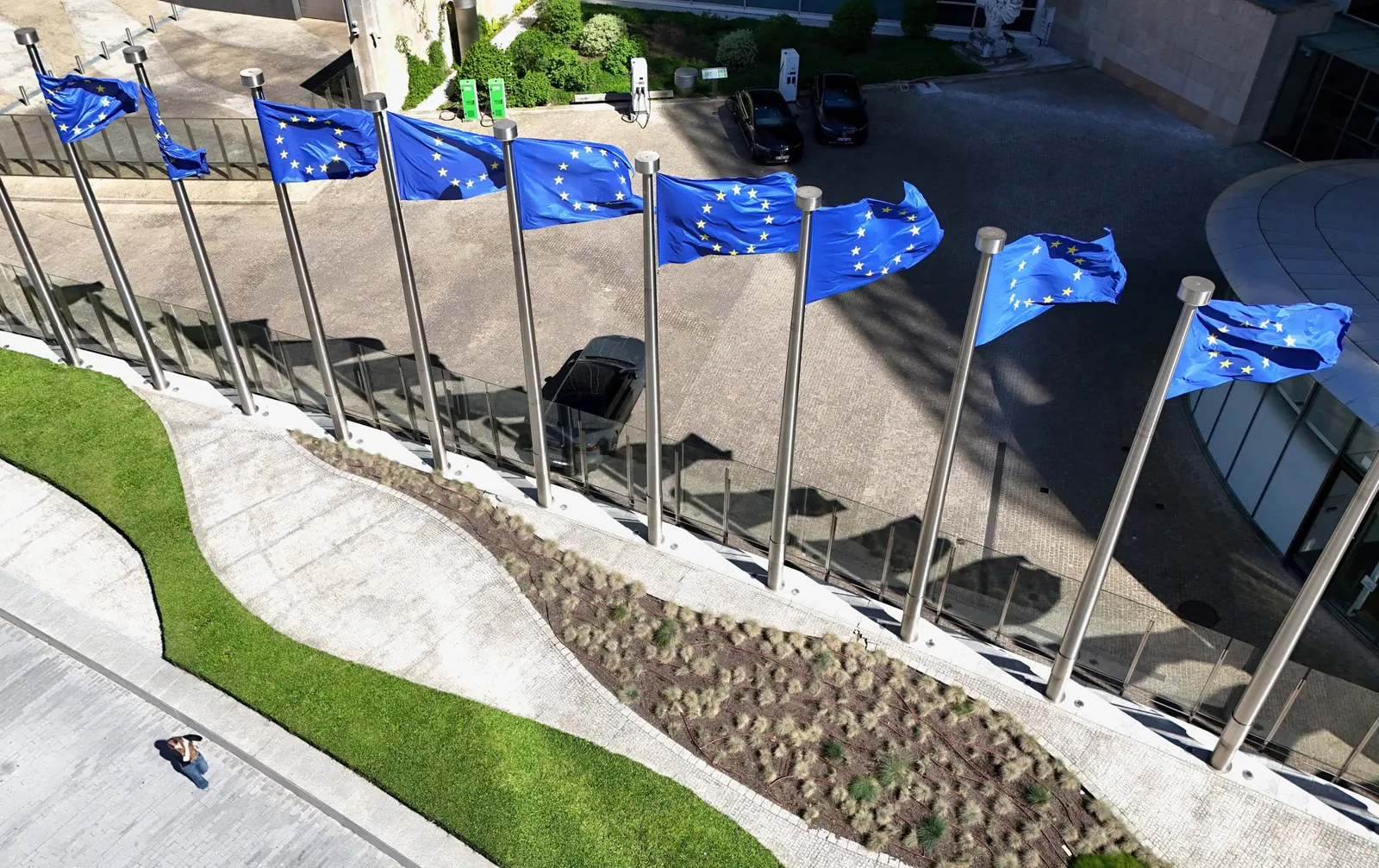 EU eyes COP31 climate deal to accelerate CO2 cuts, document shows